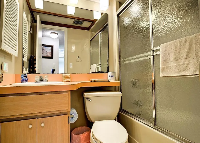 440 West 408n Clearwater Beach